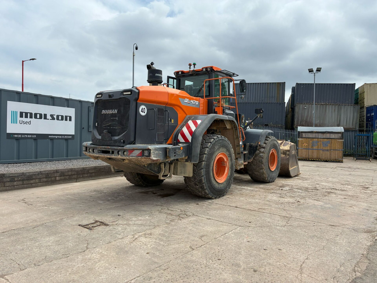 Doosan DL420 - Wheel loader: gambar 5 Doosan DL420 - Wheel loader: gambar 5