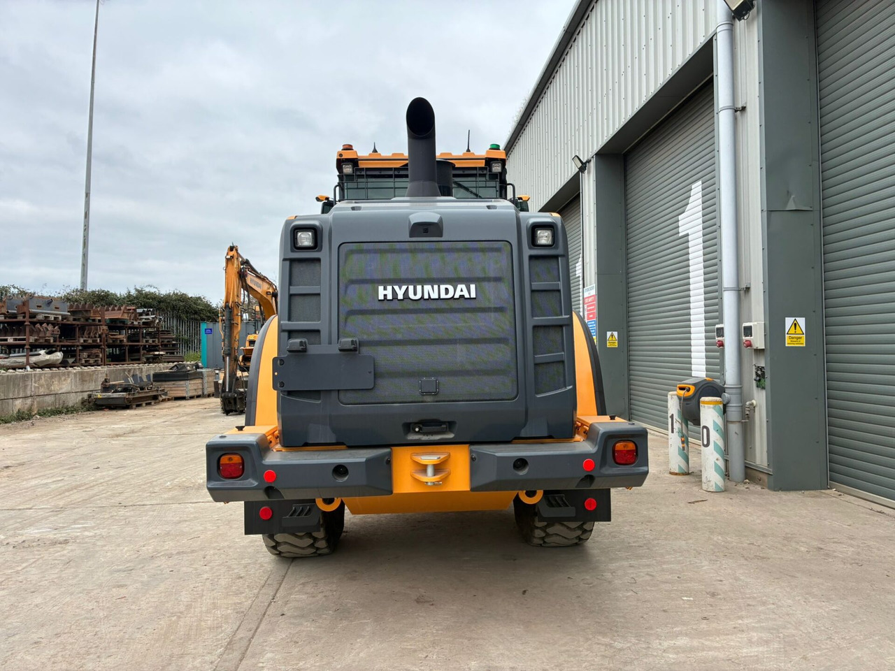 Hyundai HL940A - Wheel loader: gambar 4 Hyundai HL940A - Wheel loader: gambar 4