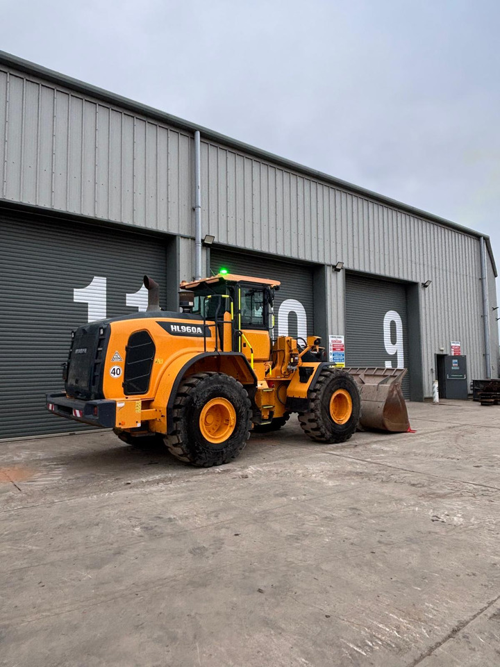 Hyundai HL960A - Wheel loader: gambar 5 Hyundai HL960A - Wheel loader: gambar 5