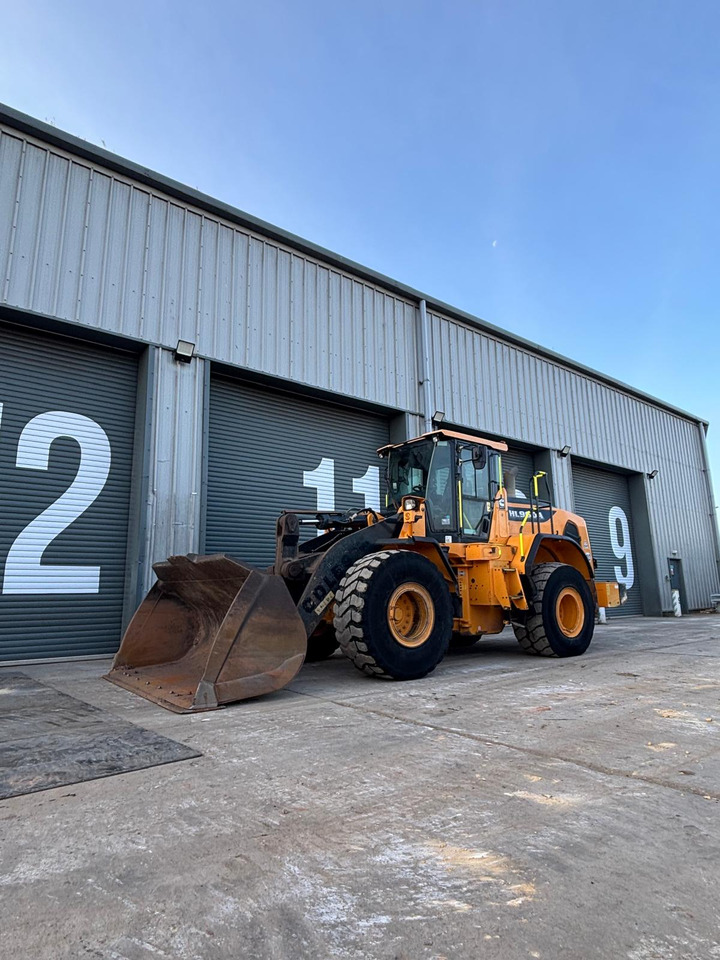 Hyundai HL960A - Wheel loader: gambar 1 Hyundai HL960A - Wheel loader: gambar 1