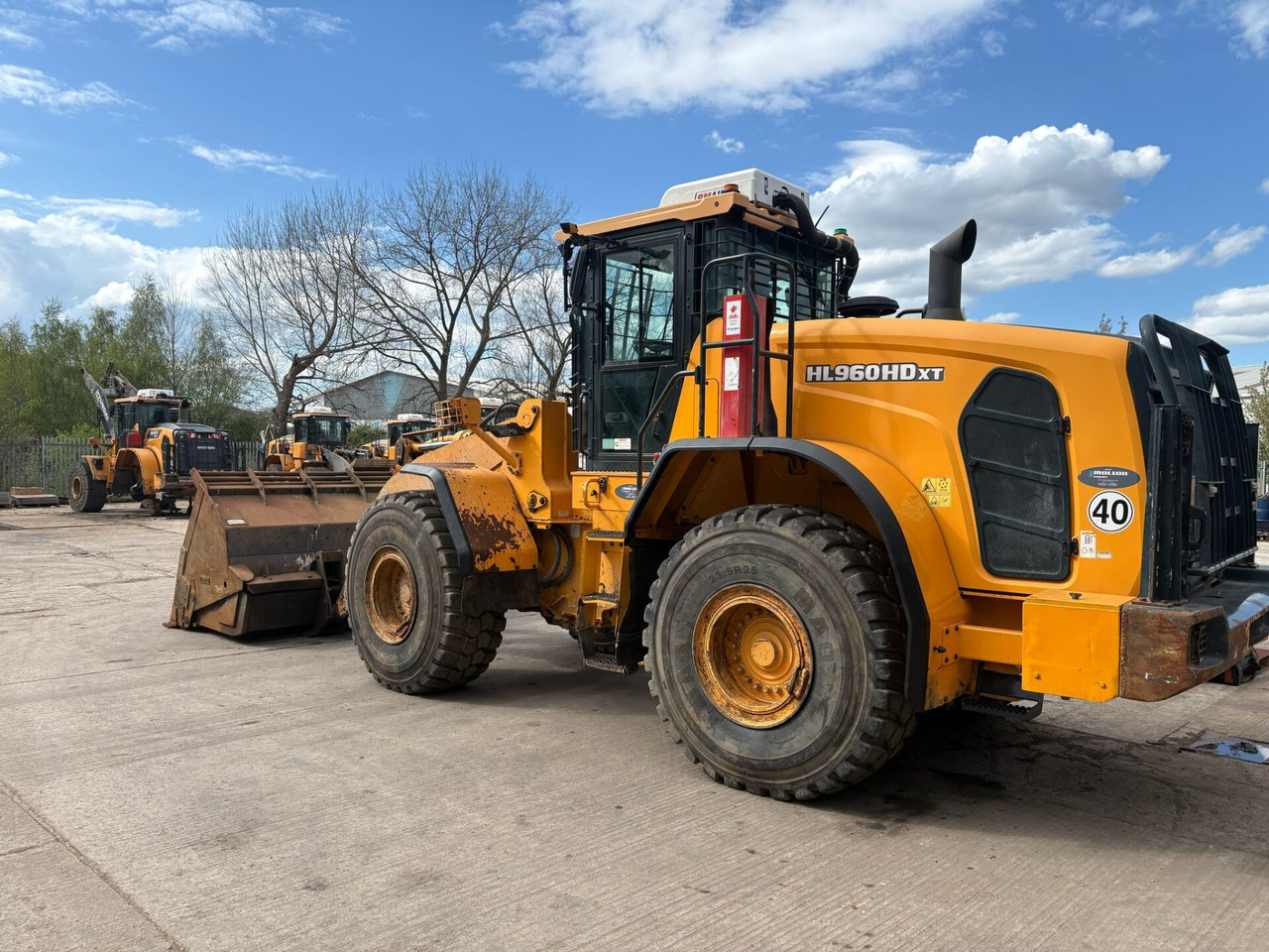 Hyundai HL960HDXT - Wheel loader: gambar 2 Hyundai HL960HDXT - Wheel loader: gambar 2