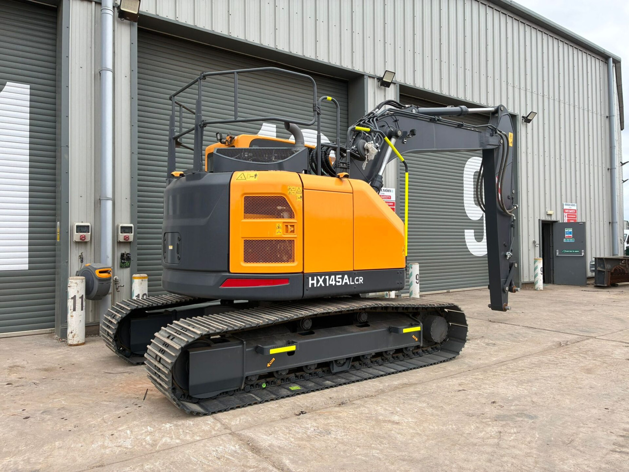 Hyundai HX145ALCR - Ekskavator perayap: gambar 4 Hyundai HX145ALCR - Ekskavator perayap: gambar 4