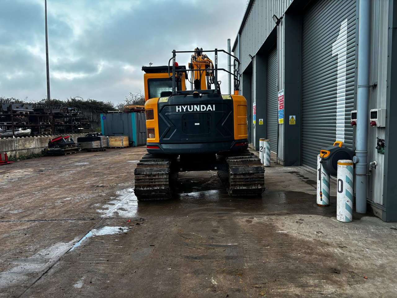 Hyundai HX145LCR - Ekskavator perayap: gambar 4 Hyundai HX145LCR - Ekskavator perayap: gambar 4