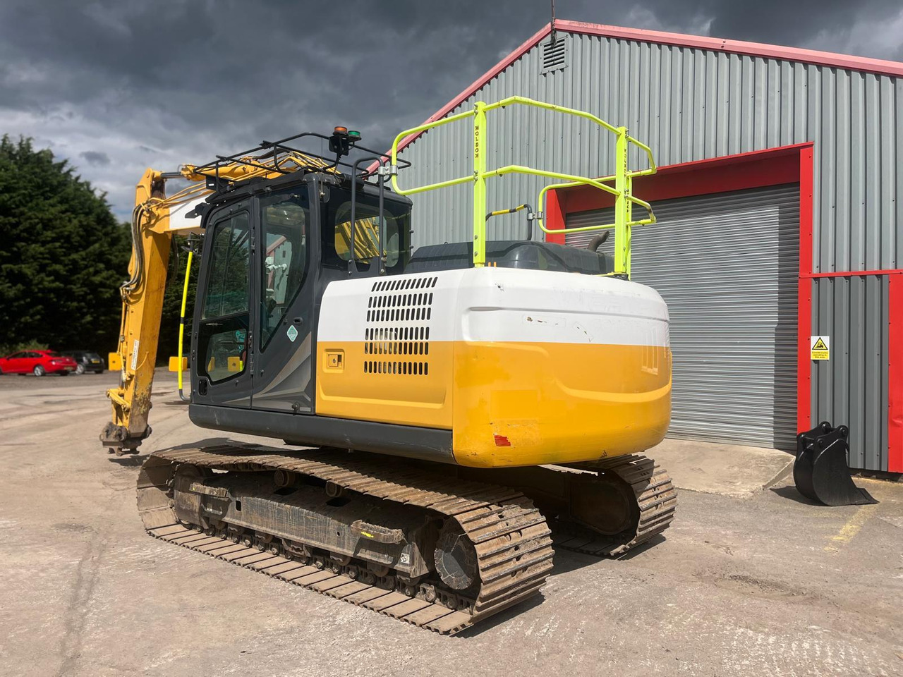 Kobelco SK130LC-11 - Ekskavator perayap: gambar 3 Kobelco SK130LC-11 - Ekskavator perayap: gambar 3