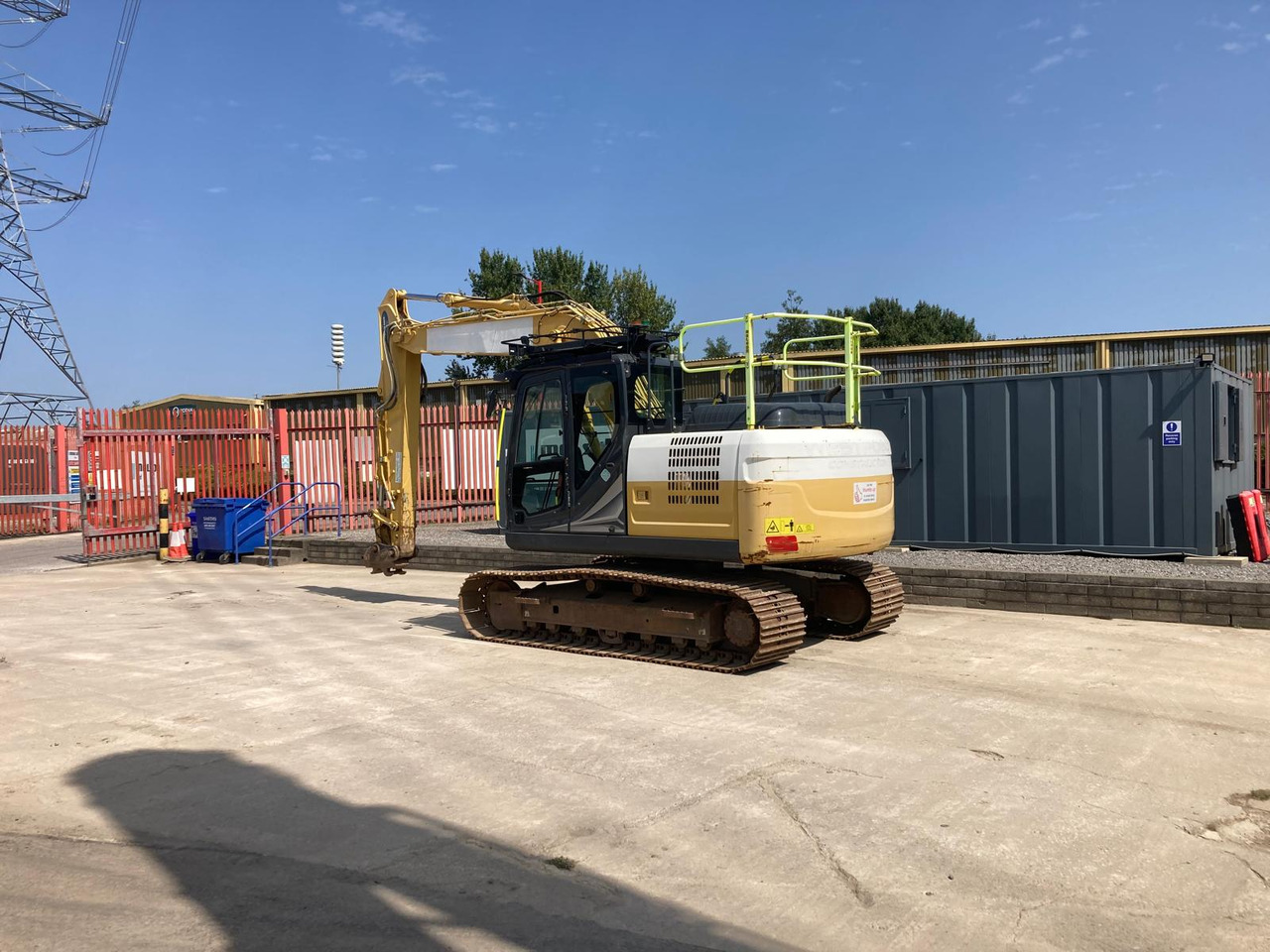 Kobelco SK130LC-11 - Ekskavator perayap: gambar 3 Kobelco SK130LC-11 - Ekskavator perayap: gambar 3