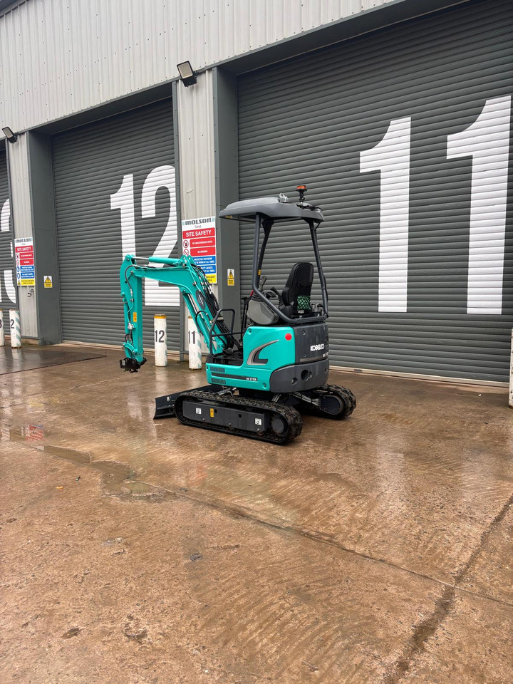Kobelco SK17SR-3E - Ekskavator mini: gambar 3 Kobelco SK17SR-3E - Ekskavator mini: gambar 3
