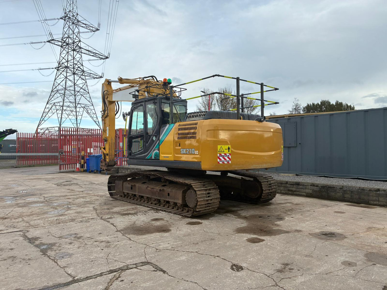 Kobelco SK210LC-10E - Ekskavator perayap: gambar 3 Kobelco SK210LC-10E - Ekskavator perayap: gambar 3