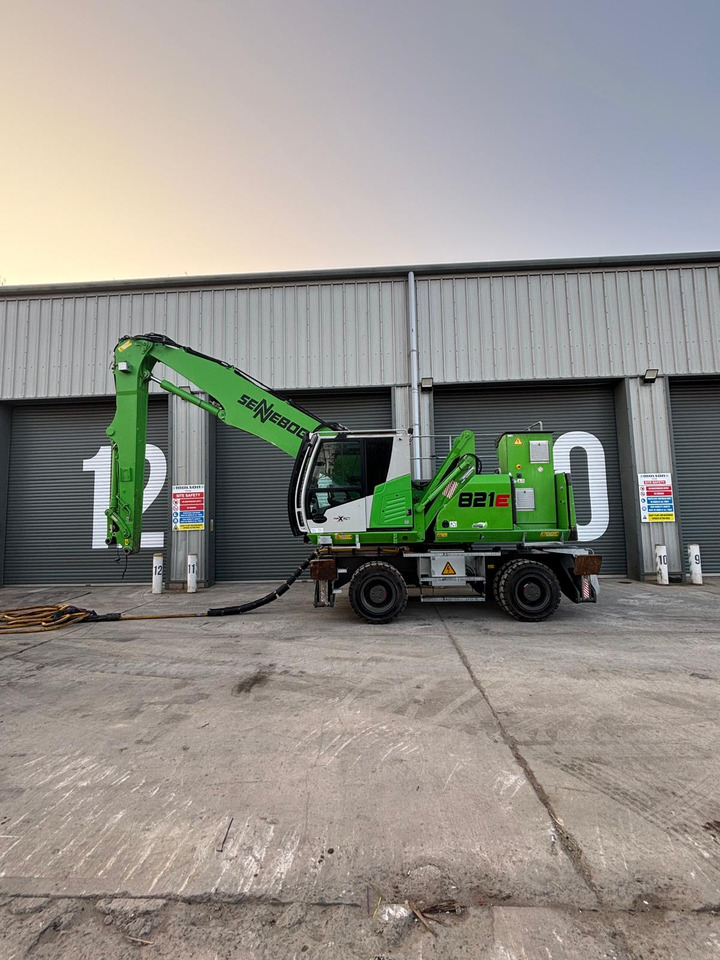 Sennebogen 821E Electric - Mesin pengisi: gambar 2 Sennebogen 821E Electric - Mesin pengisi: gambar 2