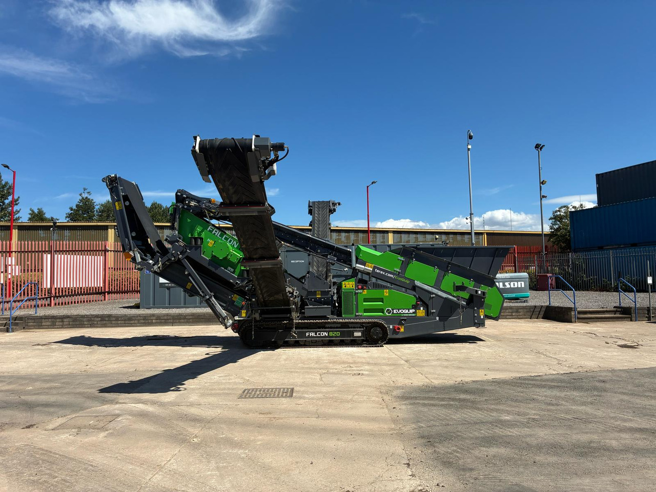 Terex Falcon 820 - Screener: gambar 2 Terex Falcon 820 - Screener: gambar 2