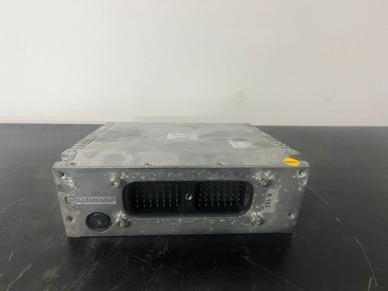 Liebherr Control Computer PME - ECU: gambar 1 Liebherr Control Computer PME - ECU: gambar 1