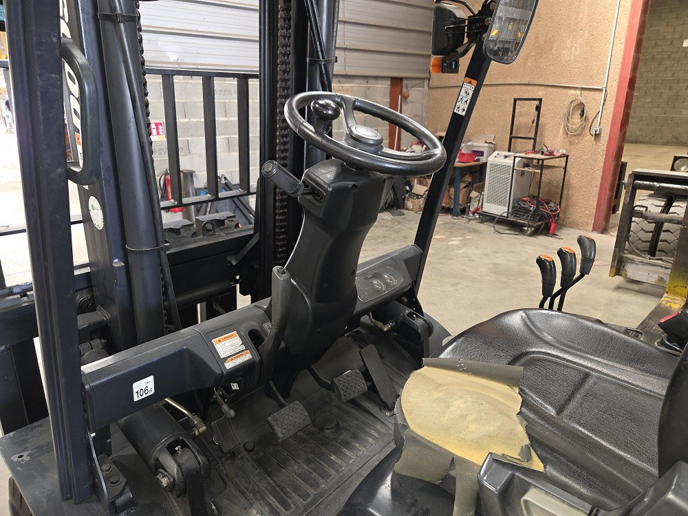 DOOSAN G55C-5 - Forklift LPG: gambar 3 DOOSAN G55C-5 - Forklift LPG: gambar 3
