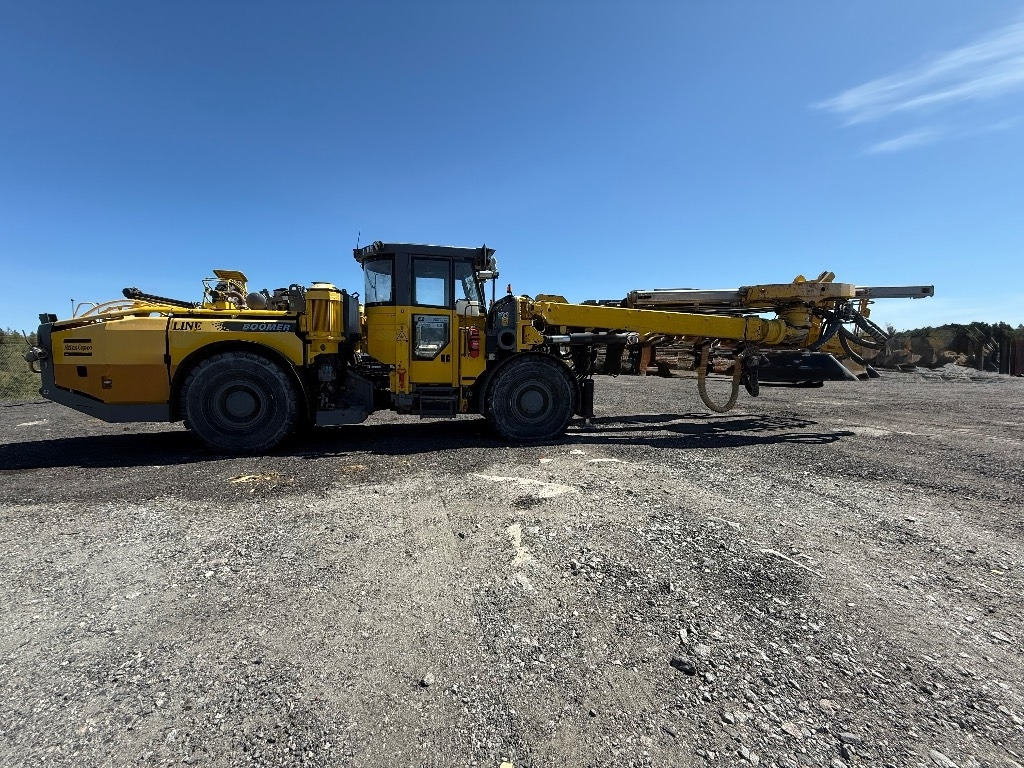 Epiroc BOOMER E2C - Peralatan terowongan: gambar 1 Epiroc BOOMER E2C - Peralatan terowongan: gambar 1