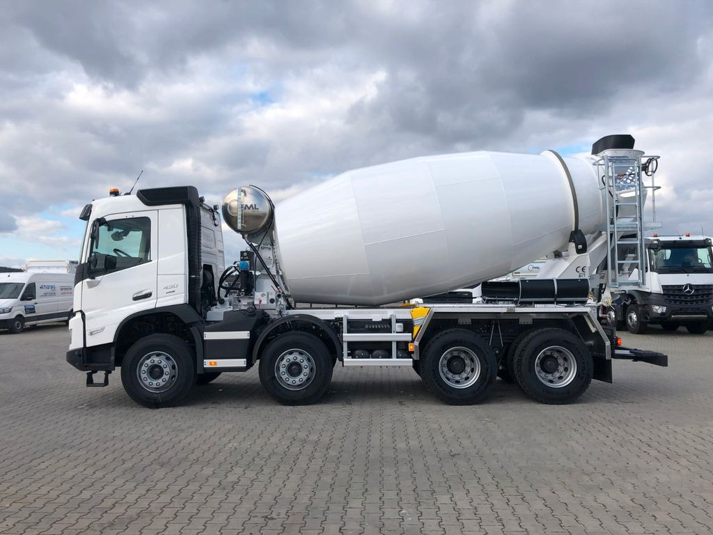 Volvo FMX 430 8X4 FML 10 M3 - Truk pengaduk beton: gambar 4 Volvo FMX 430 8X4 FML 10 M3 - Truk pengaduk beton: gambar 4
