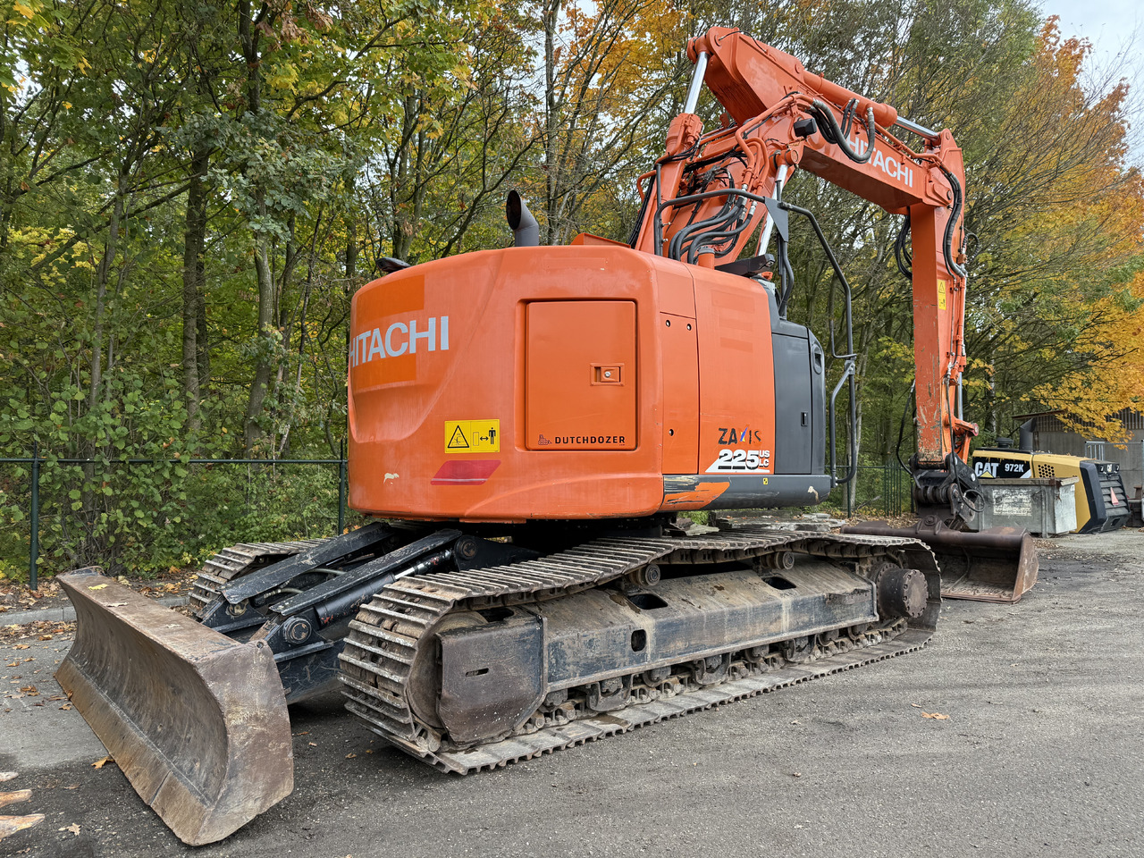 Hitachi ZX225USLC-6 - Ekskavator perayap: gambar 4 Hitachi ZX225USLC-6 - Ekskavator perayap: gambar 4