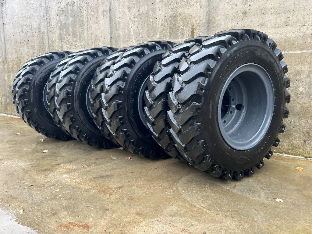 Kuhmo 1000 X 20 16PR tyres fitted on rim NEW  - Ban untuk Peralatan konstruksi: gambar 5 Kuhmo 1000 X 20 16PR tyres fitted on rim NEW  - Ban untuk Peralatan konstruksi: gambar 5