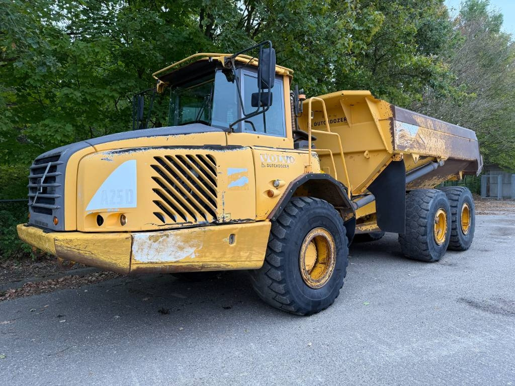 Volvo A 25 D - Tempat sampah artikulasi: gambar 1 Volvo A 25 D - Tempat sampah artikulasi: gambar 1