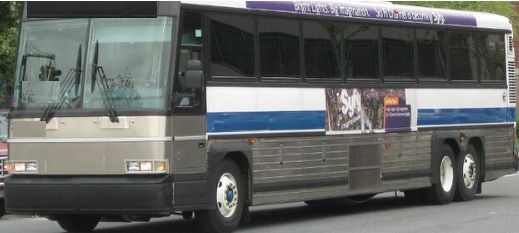 Motor Coach Industries D4500CL - Bus pariwisata: gambar 3 Motor Coach Industries D4500CL - Bus pariwisata: gambar 3