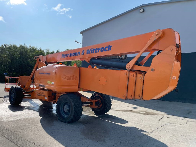 Genie Z 135/70 - Boom artikulasi: gambar 4 Genie Z 135/70 - Boom artikulasi: gambar 4