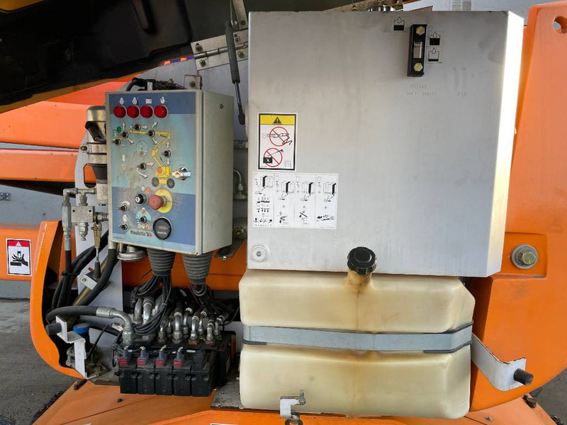 Haulotte HA 16 PX - Boom artikulasi: gambar 3 Haulotte HA 16 PX - Boom artikulasi: gambar 3