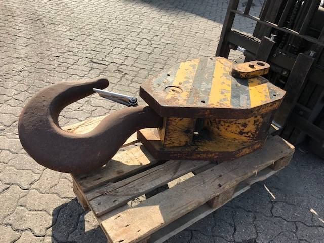 Liebherr 71t. Hook block 3-sheaves 23mm - Derek pemuat untuk Peralatan konstruksi: gambar 1 Liebherr 71t. Hook block 3-sheaves 23mm - Derek pemuat untuk Peralatan konstruksi: gambar 1
