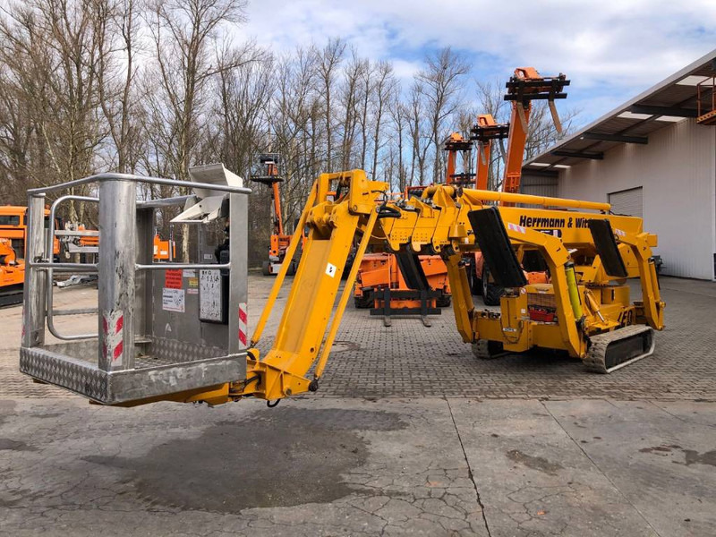 Teupen Leo 30 T - Boom artikulasi: gambar 1 Teupen Leo 30 T - Boom artikulasi: gambar 1