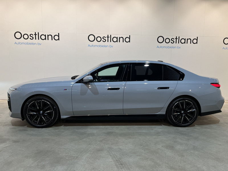 BMW i7 xDrive60 106 kWh / M Sportpakket / Panoramadak / Bowers & Wilkins / 11.600 KM !! - Mobil sedan: gambar 3 BMW i7 xDrive60 106 kWh / M Sportpakket / Panoramadak / Bowers & Wilkins / 11.600 KM !! - Mobil sedan: gambar 3