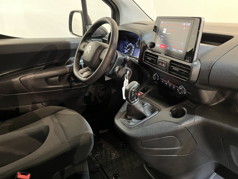 Citroën Berlingo 1.5 BlueHDI Club / Euro 6 / Airco / Cruise Control / CarPlay / Trekhaak / Imperiaal / 72.000 KM !! - Van kecil: gambar 3 Citroën Berlingo 1.5 BlueHDI Club / Euro 6 / Airco / Cruise Control / CarPlay / Trekhaak / Imperiaal / 72.000 KM !! - Van kecil: gambar 3