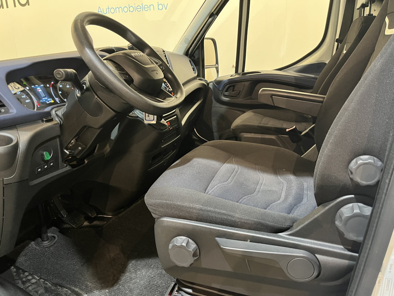 Iveco 70C18 3.0 Automaat Bakwagen / Dhollandia Laadklep / Euro 6 / Luchtvering / Airco / Camera / Cruise Control / Zijdeur - Truk box: gambar 5 Iveco 70C18 3.0 Automaat Bakwagen / Dhollandia Laadklep / Euro 6 / Luchtvering / Airco / Camera / Cruise Control / Zijdeur - Truk box: gambar 5