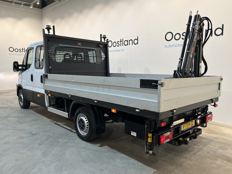 Iveco Daily 35S18D 3.0 375 Automaat Open Laadbak / Hiab Kraan / Euro 6 / Trekhaak 3500 KG / Airco / Camera / Navigatie / 3-Zits / 67.000 KM !! - Van flatbed: gambar 4 Iveco Daily 35S18D 3.0 375 Automaat Open Laadbak / Hiab Kraan / Euro 6 / Trekhaak 3500 KG / Airco / Camera / Navigatie / 3-Zits / 67.000 KM !! - Van flatbed: gambar 4