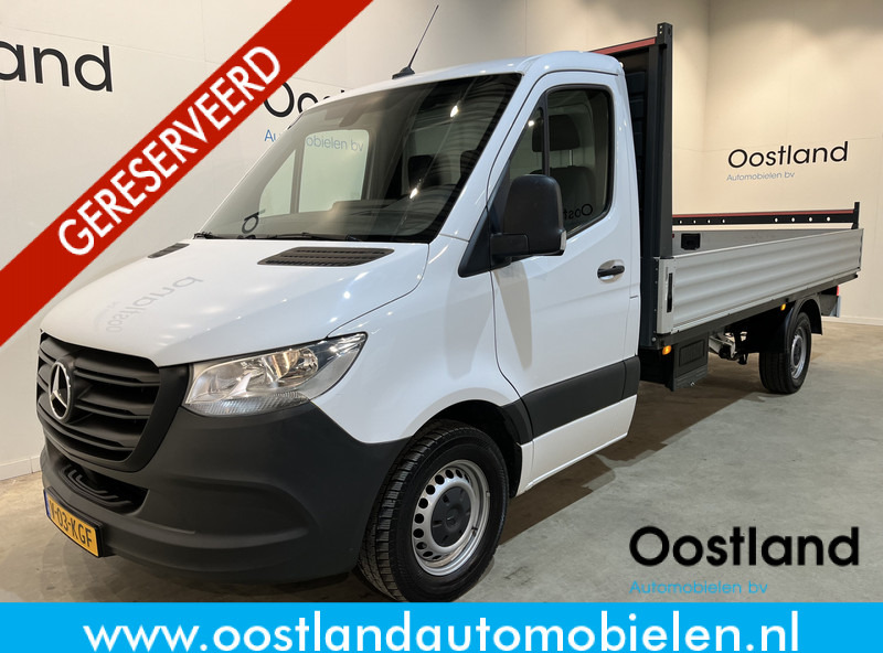 Mercedes-Benz Sprinter 315 CDI L3 RWD Open Laadbak / Euro 6 / Airco / MBUX / CarPlay / Navigatie / 3-Zits / 75.200 KM !! / BPM VRIJ !! - Van flatbed: gambar 1 Mercedes-Benz Sprinter 315 CDI L3 RWD Open Laadbak / Euro 6 / Airco / MBUX / CarPlay / Navigatie / 3-Zits / 75.200 KM !! / BPM VRIJ !! - Van flatbed: gambar 1