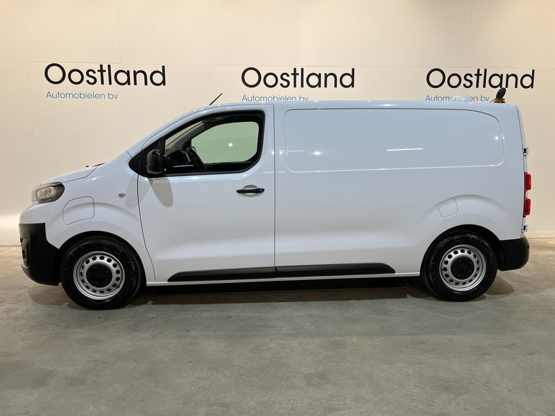 Peugeot e-Expert EV L2 75 kWh Servicebus / Inrichting / 100% Elektrisch / Airco / 220V. / Trekhaak / Camera / Cruise Control / Navigatie / CarPlay / 3-Zits / 1.900 KM !! - Van kecil, Van listrik: gambar 5 Peugeot e-Expert EV L2 75 kWh Servicebus / Inrichting / 100% Elektrisch / Airco / 220V. / Trekhaak / Camera / Cruise Control / Navigatie / CarPlay / 3-Zits / 1.900 KM !! - Van kecil, Van listrik: gambar 5