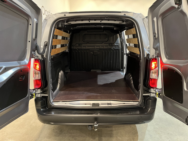 Toyota PROACE CITY 1.5 D-4D Live Long 130 PK / Euro 6 / Airco / Cruise Control / PDC / CarPlay / Navigatie / Trekhaak / - Van kecil: gambar 5 Toyota PROACE CITY 1.5 D-4D Live Long 130 PK / Euro 6 / Airco / Cruise Control / PDC / CarPlay / Navigatie / Trekhaak / - Van kecil: gambar 5