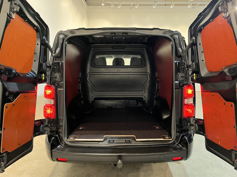 Toyota ProAce Worker 2.0 D-4D Creator Long 123 PK L3 DC Dubbel Cabine / Euro 6 / Airco / Cruise Control / Camera / Trekhaak / Navigatie / BPM VRIJ !! - Van kecil, Van kombi: gambar 5 Toyota ProAce Worker 2.0 D-4D Creator Long 123 PK L3 DC Dubbel Cabine / Euro 6 / Airco / Cruise Control / Camera / Trekhaak / Navigatie / BPM VRIJ !! - Van kecil, Van kombi: gambar 5