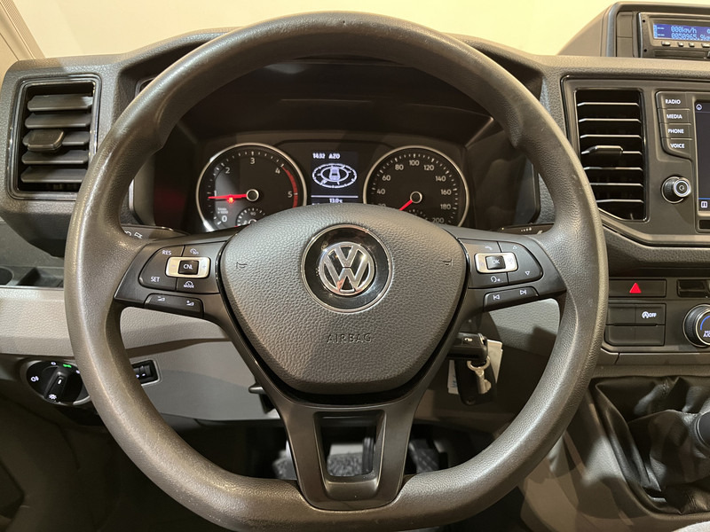 Leasing Volkswagen Crafter Crafter 50 TDI 180 PK Open Laadbak / Hiab Kraan / Euro 6 / Airco / Trekhaak 3500 KG / Cruise Control / CarPlay / 51.000 KM !! C-Rijbewijs !! Volkswagen Crafter Crafter 50 TDI 180 PK Open Laadbak / Hiab Kraan / Euro 6 / Airco / Trekhaak 3500 KG / Cruise Control / CarPlay / 51.000 KM !! C-Rijbewijs !!: gambar 12