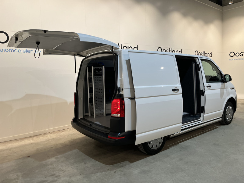 Volkswagen Transporter 2.0 TDI L1H1 Servicebus / Sortimo Inrichting / Euro 6 / Schuifdeur L + R / Airco / Cruise Control / CarPlay / PDC / Navigatie / 3-Zits / BPM VRIJ !! - Van kecil: gambar 2 Volkswagen Transporter 2.0 TDI L1H1 Servicebus / Sortimo Inrichting / Euro 6 / Schuifdeur L + R / Airco / Cruise Control / CarPlay / PDC / Navigatie / 3-Zits / BPM VRIJ !! - Van kecil: gambar 2