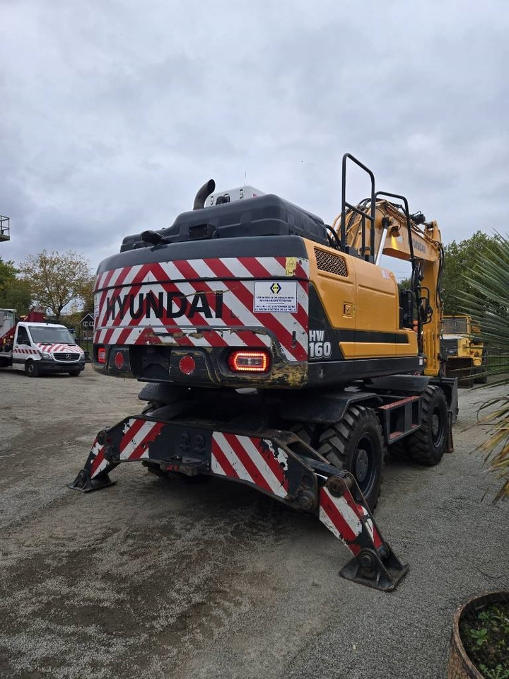 Hyundai HW 160  - Ekskavator roda: gambar 4 Hyundai HW 160  - Ekskavator roda: gambar 4