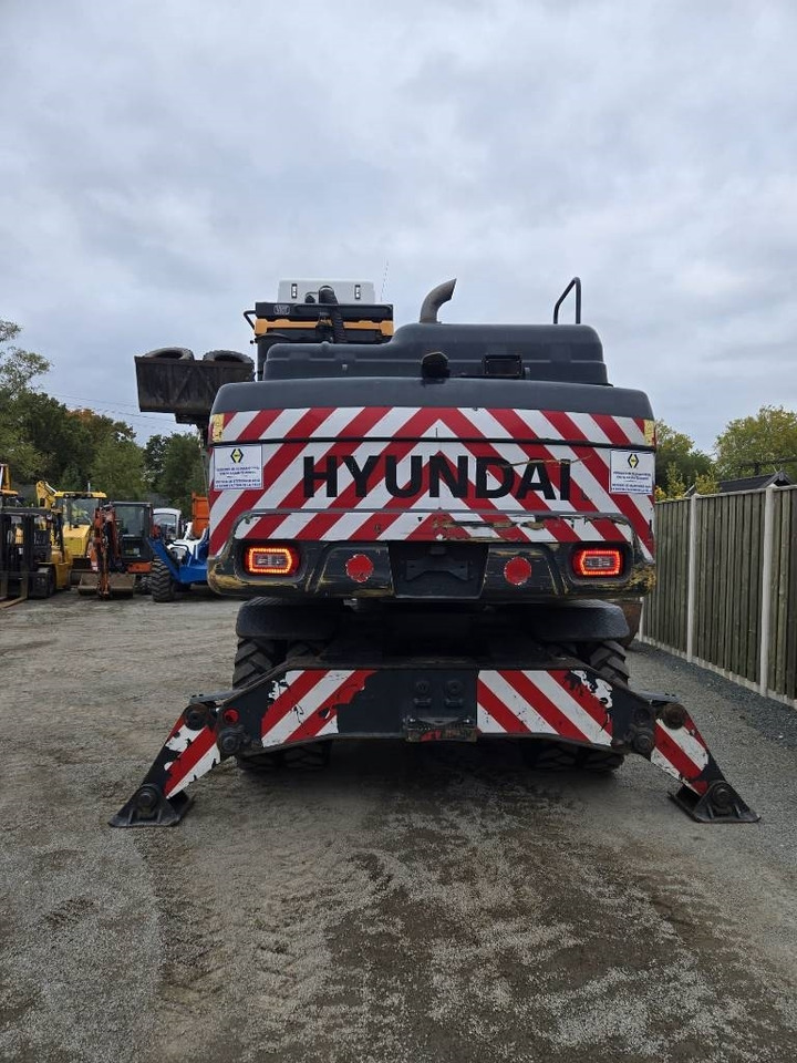 Hyundai HW 160  - Ekskavator roda: gambar 3 Hyundai HW 160  - Ekskavator roda: gambar 3