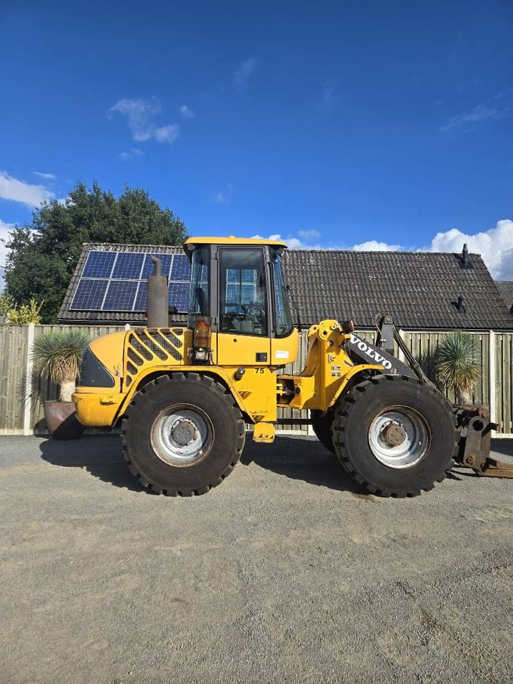 Volvo L 40 B TP - Wheel loader: gambar 1 Volvo L 40 B TP - Wheel loader: gambar 1