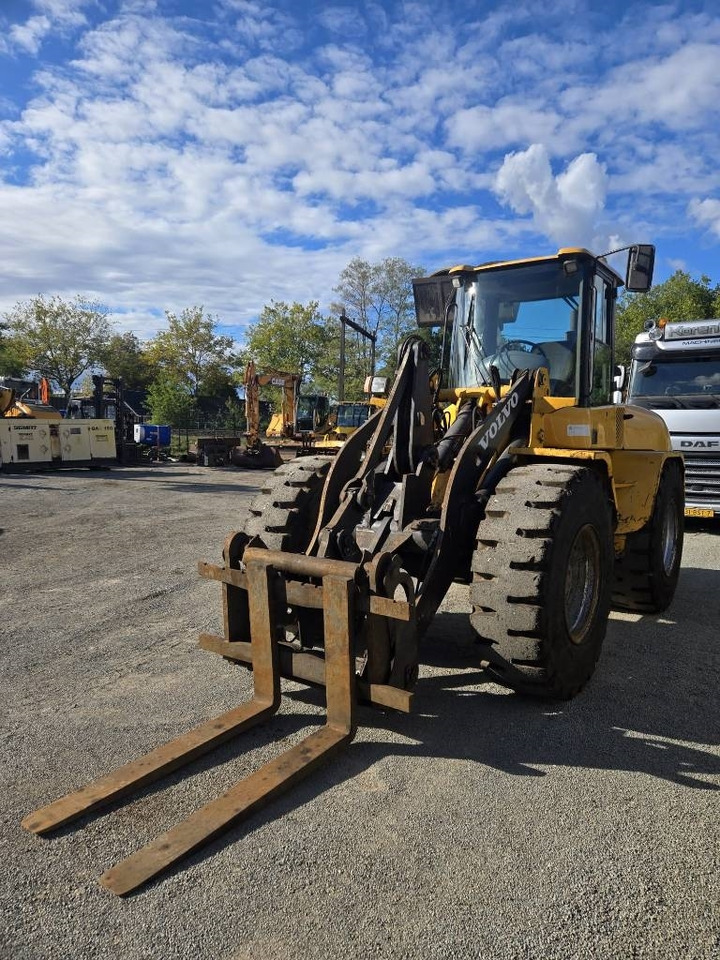 Volvo L 40 B TP - Wheel loader: gambar 4 Volvo L 40 B TP - Wheel loader: gambar 4