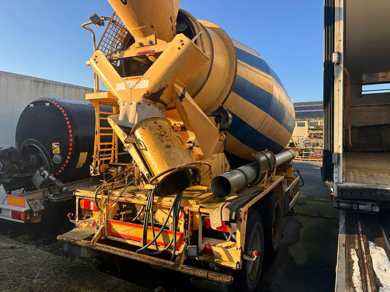 AUTOMIX AM12 - 12m³ - Semi-trailer mixer beton: gambar 3 AUTOMIX AM12 - 12m³ - Semi-trailer mixer beton: gambar 3