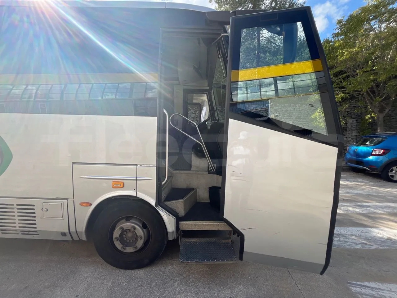 Bus pinggiran kota Beulas Man Gianino: gambar 13