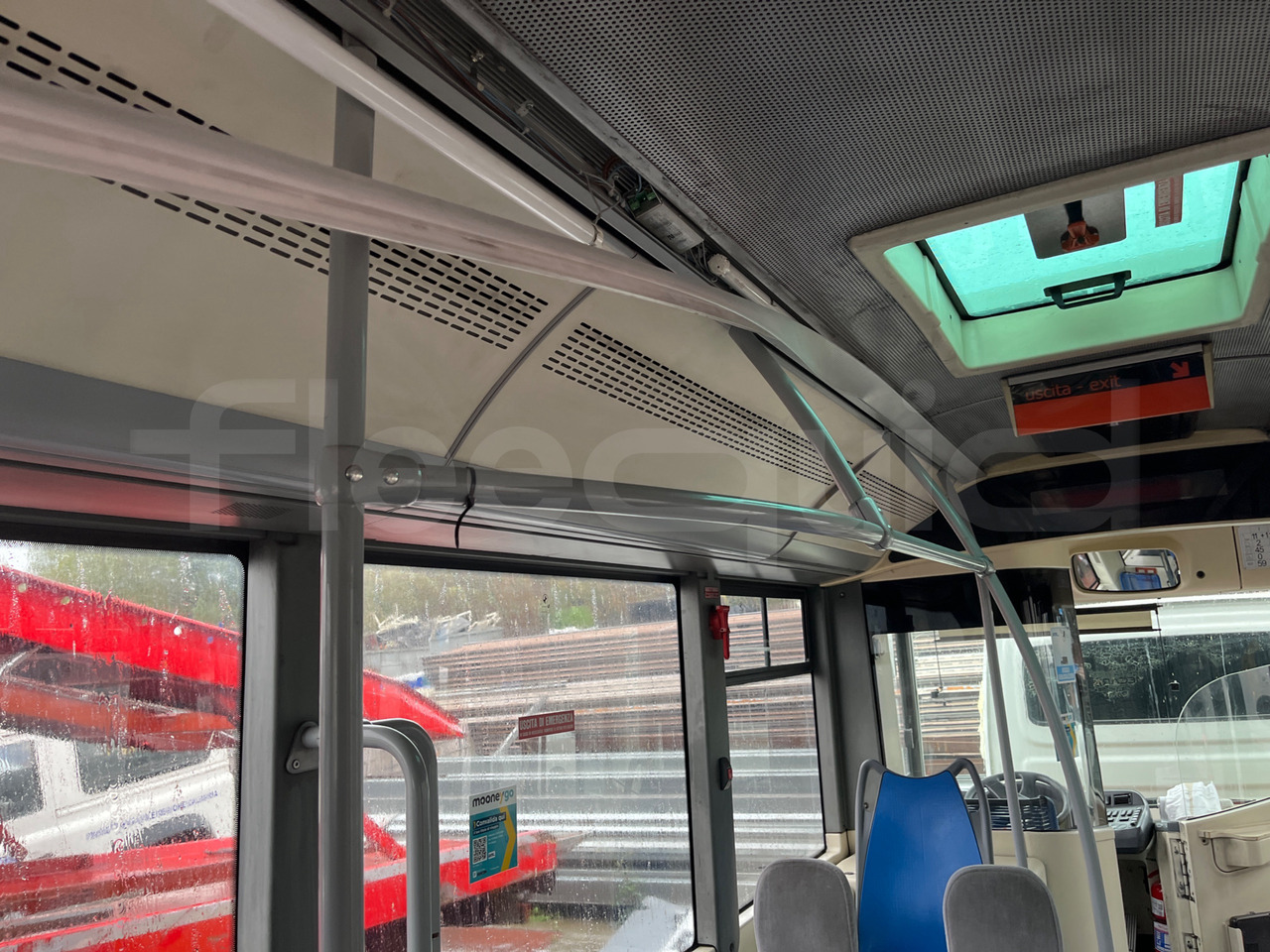 Bus kota BredaMenarinibus Vivacity: gambar 18