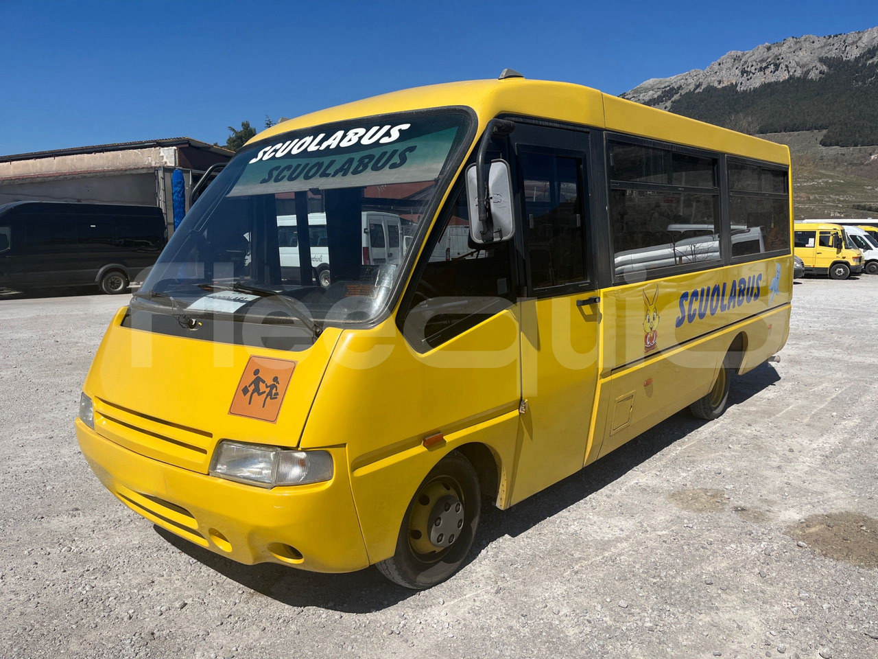 Bundle di 4 mezzi Iveco - Cacciamali Iveco - Cacciamali Iveco - Cacciamali Iveco - A50 - Bus sekolah: gambar 4 Bundle di 4 mezzi Iveco - Cacciamali Iveco - Cacciamali Iveco - Cacciamali Iveco - A50 - Bus sekolah: gambar 4