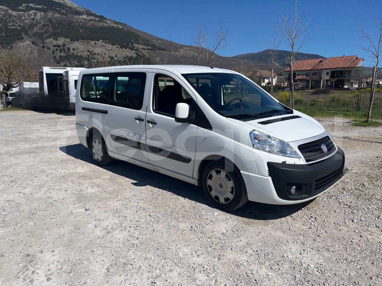 Fiat Scudo - Bus mini, Van penumpang: gambar 1 Fiat Scudo - Bus mini, Van penumpang: gambar 1