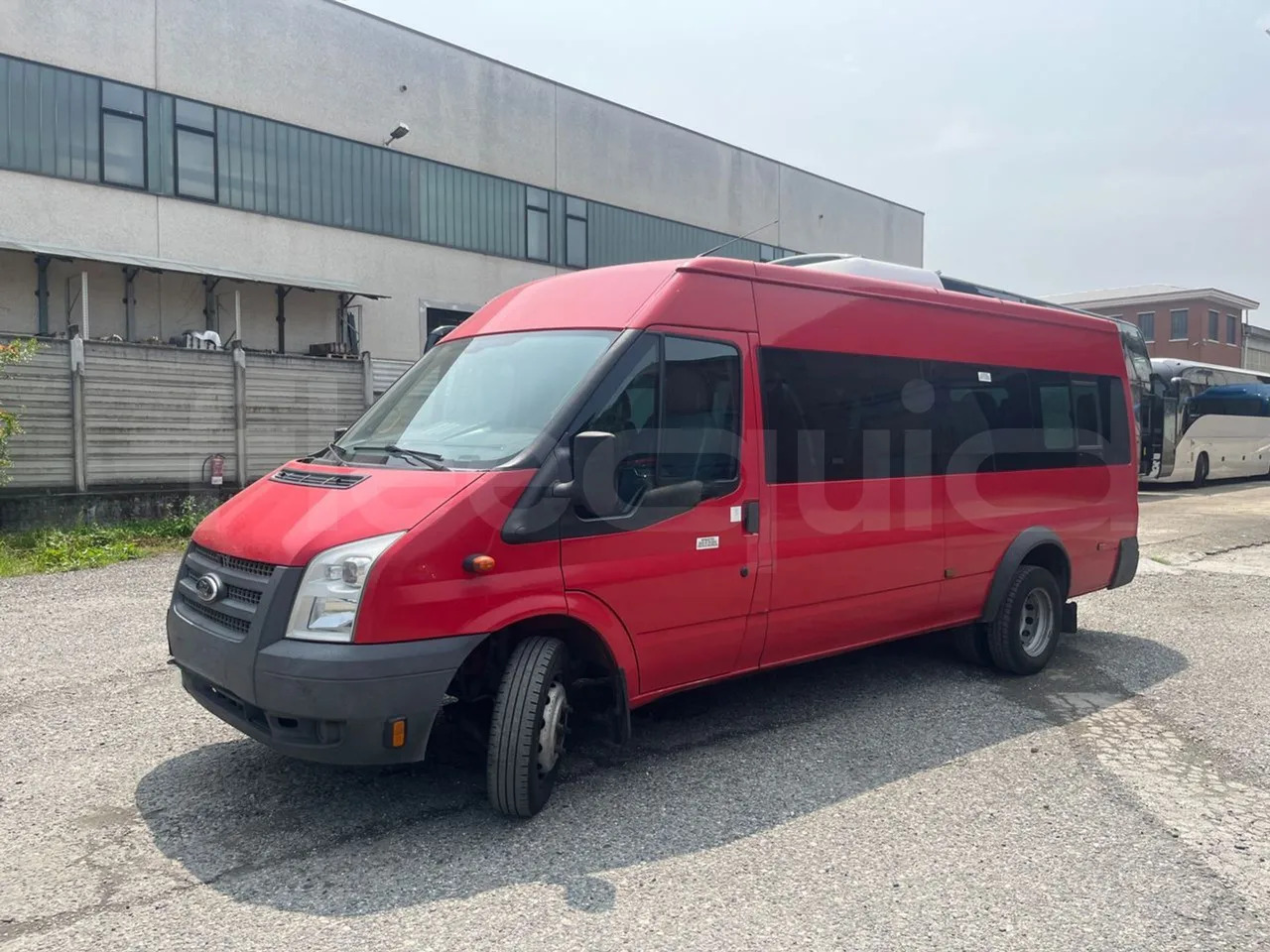 Ford Transit Tourneo - Bus mini, Van penumpang: gambar 3 Ford Transit Tourneo - Bus mini, Van penumpang: gambar 3