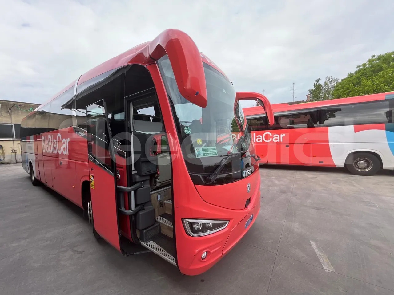 Irizar i6 - Bus pariwisata: gambar 1 Irizar i6 - Bus pariwisata: gambar 1