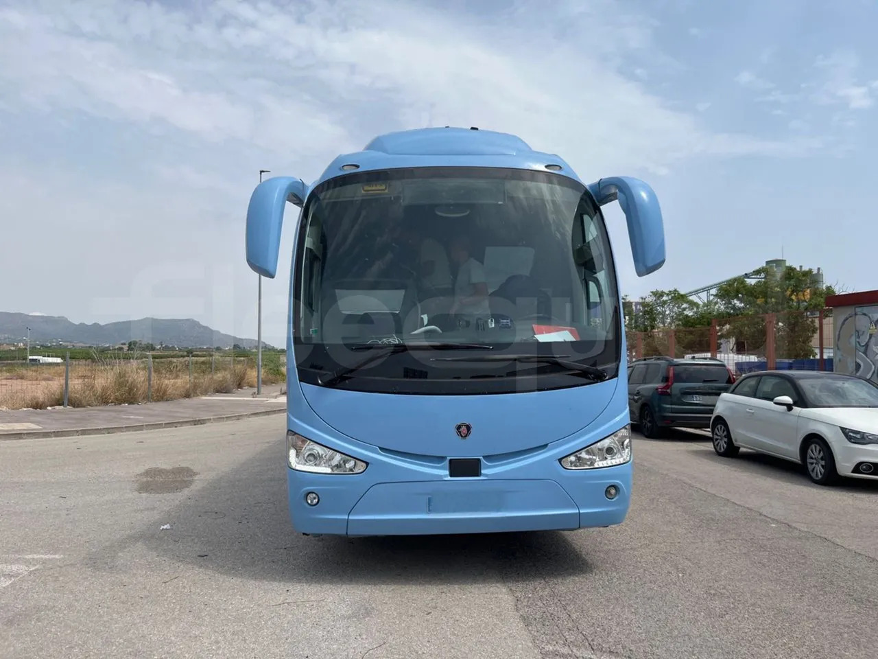 Irizar i6 - Bus pariwisata: gambar 2 Irizar i6 - Bus pariwisata: gambar 2