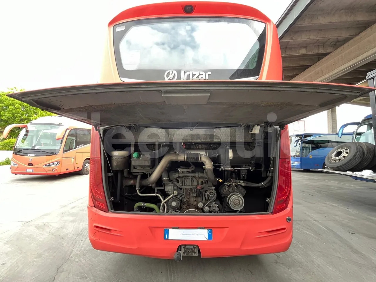 Bus pariwisata Irizar i6: gambar 17