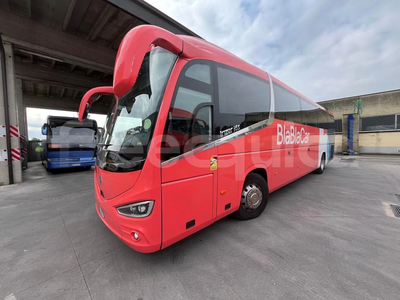 Irizar i6 - Bus pariwisata: gambar 3 Irizar i6 - Bus pariwisata: gambar 3