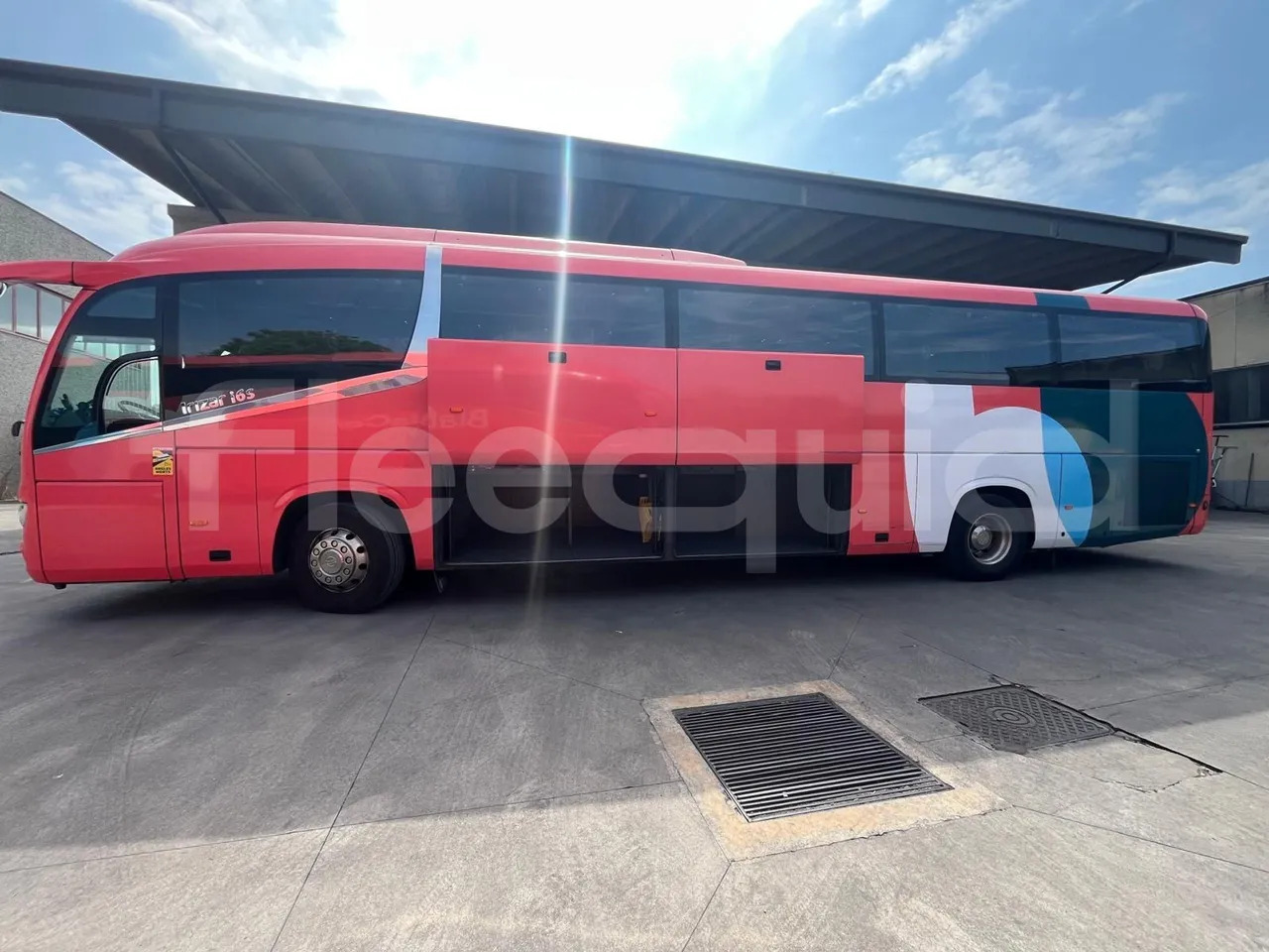 Bus pariwisata Irizar i6: gambar 11